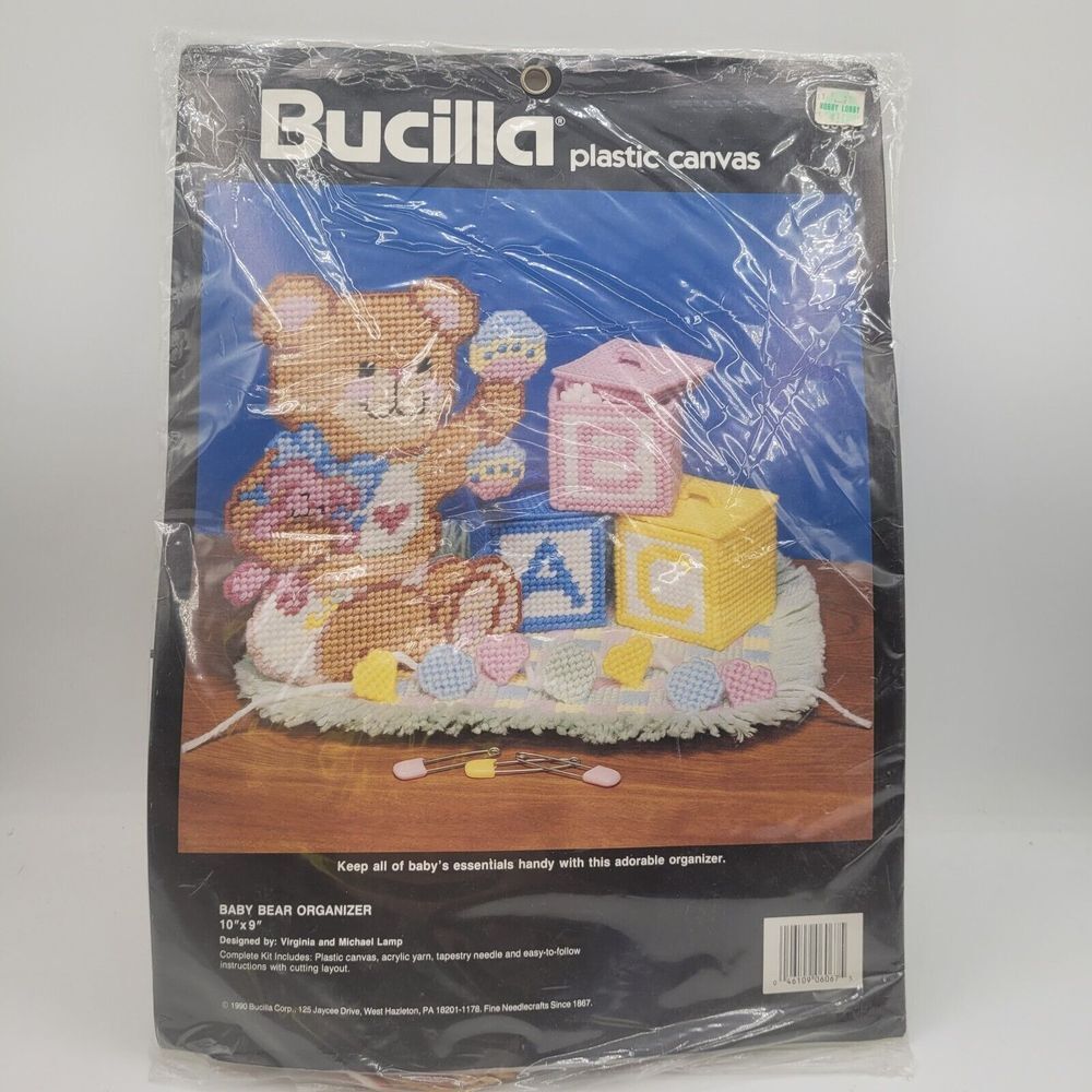 NIP Vtg Bucilla Plastic Canvas Baby Bear Organizer 10"X9"Baby Essential‎ Holder
